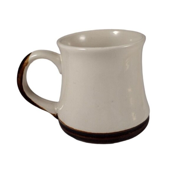 Vintage Family Crest Coat Of Arms Stoneware Coffee Tea Mug Brown READ - Picture 3 of 8